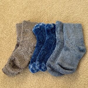 Bundle of Ladies Fuzzy Socks - Silver/Purple, Blue, Light Blue
